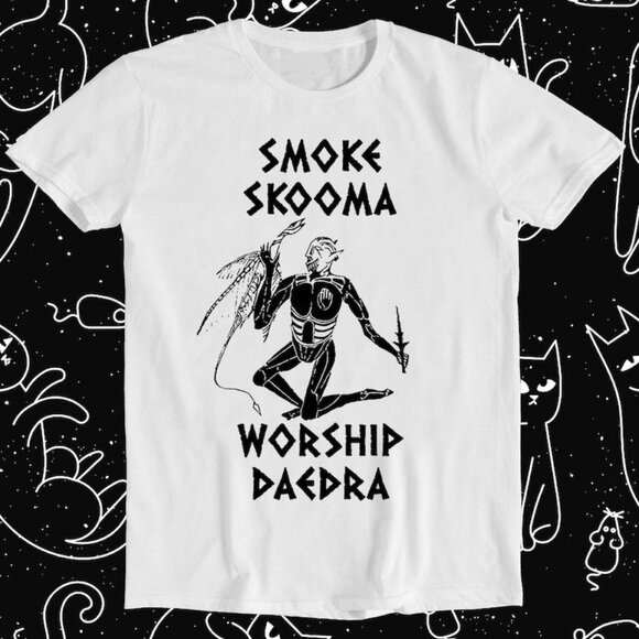 Smoke Skooma Worship Daedra Meme Elder Scrolls Gamer Graphic Statement Tee 159 - Picture 1 of 5